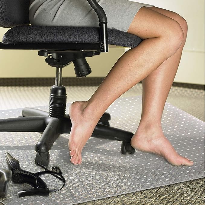 Kuyal Desk Chair Mat for Carpet, 46'' x 72'' Rectangle Transparent Mats for Chairs Good for Desks, Office and Home, Easy Glide, Protects Floors for Low and No Pile Carpeted Floors