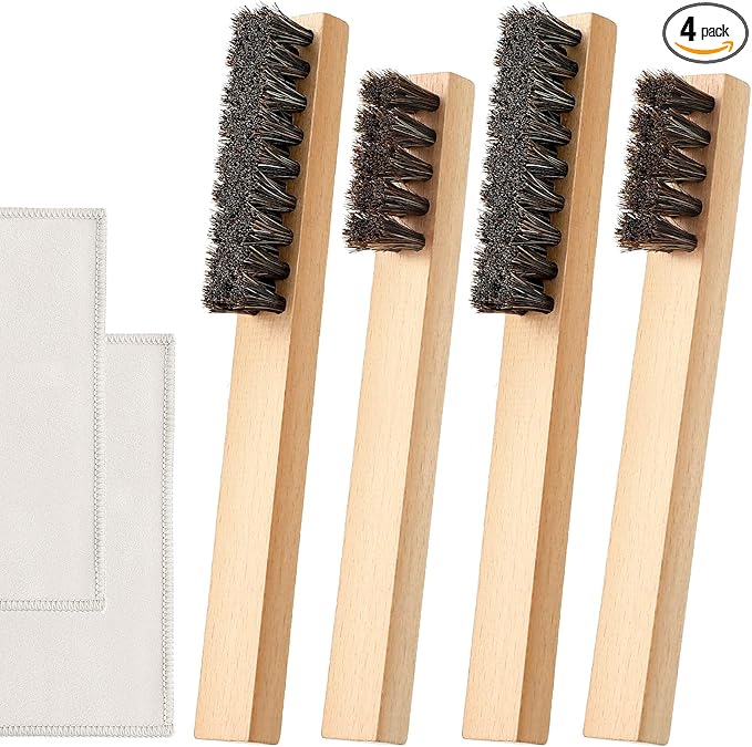 Patelai 6 Pieces Silver Polish Set, 4 Silver Cleaning Horsehair Brushes with 2 Pieces Polish Cloth Jewelry Cleaning Kit for Detail Work, Jewelry Tarnish Silverware Plateware(Classic)